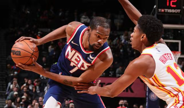  杜兰特复出砍40分篮网胜尼克斯  